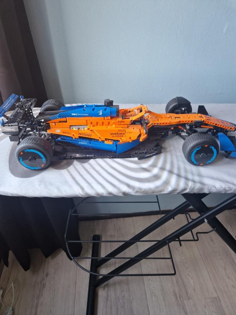 Lego Technic McLaren en Mercedes F1 auto's, Ophalen, Lego, Zo goed als nieuw, Complete set