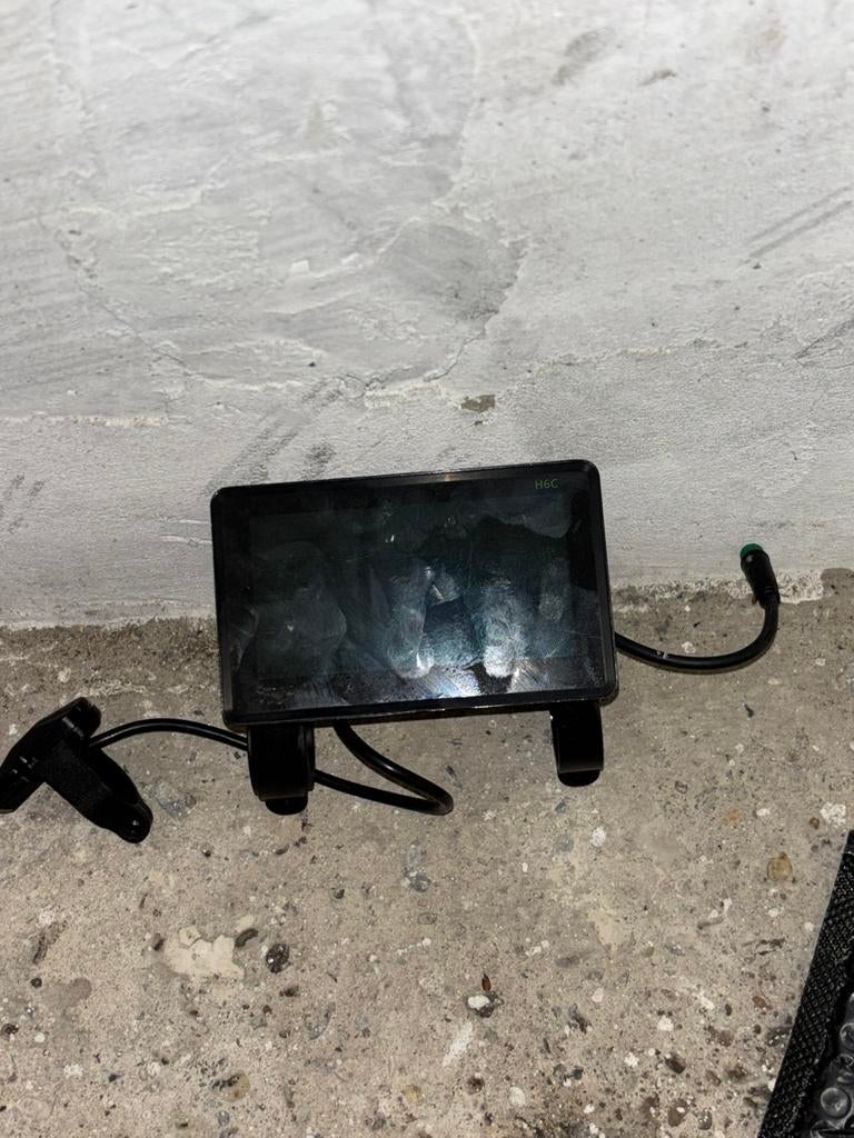 Fatibike controller en scherm, Ophalen, Zo goed als nieuw