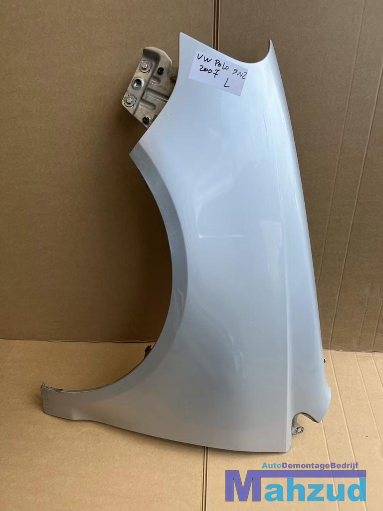 VW POLO 9N2 Grijs links voorscherm zijscherm, Auto-onderdelen, Carrosserie en Plaatwerk, Gebruikt, Volkswagen, Volkswagen AG, Voor
