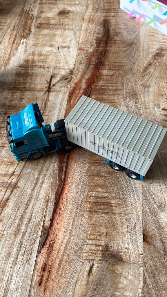 Scania, Hobby en Vrije tijd, Modelauto's | 1:50, Ophalen of Verzenden, Gebruikt, Bus of Vrachtwagen, Tekno