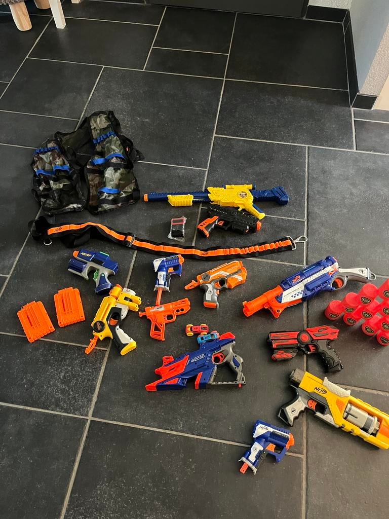 Diverse nerf pistolen, Ophalen, Zo goed als nieuw