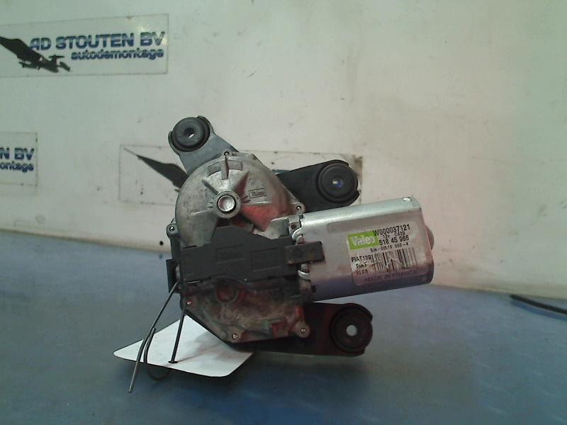 Ruitenwissermotor Achter Fiat Panda (312) 2014 51845966, FCA Germany GmbH, Gebruikt, IPC D1-09 Bahnhofsplatz, Rüsselsheim am Main 65423, , Duitsland