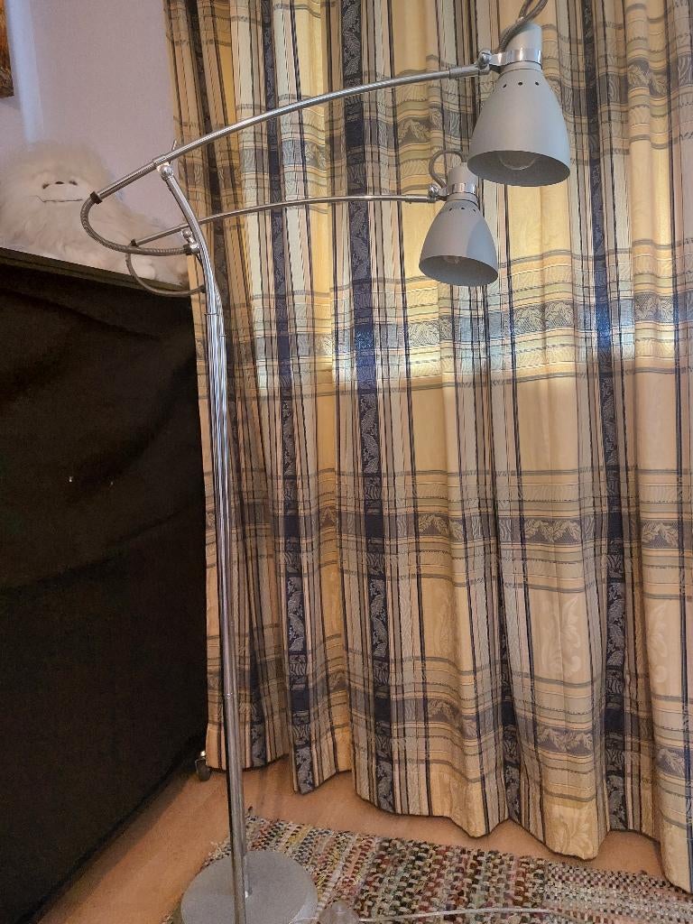 2 vloerlampen met LED-lampen, Ophalen, Zo goed als nieuw, Metaal, 150 tot 200 cm