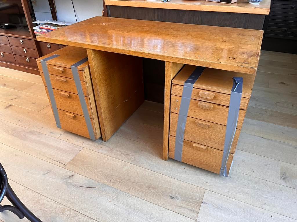 Bureau met 2 ladeblokken op wielen, Huis en Inrichting, Bureaus, Ophalen, Zo goed als nieuw