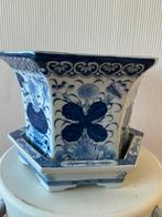 Oude chinees blauwe bloempot, Ophalen