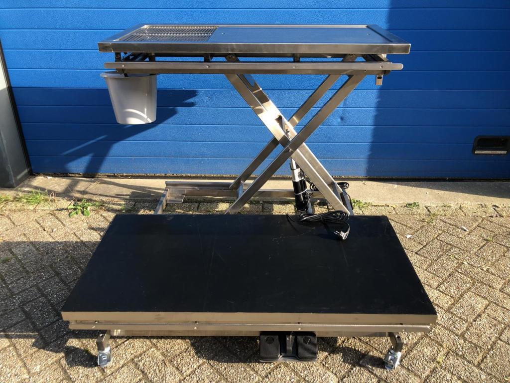 Veterinaire dentale behandeltafel extra breed elektrisch, Diversen, Braces, Nieuw, Ophalen of Verzenden