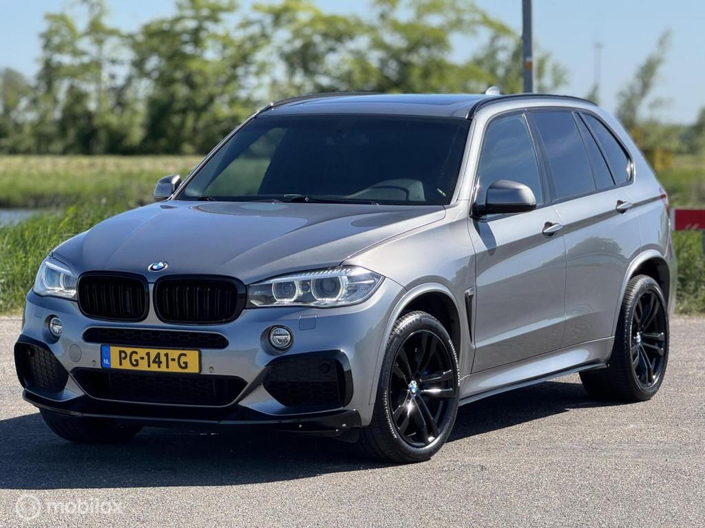 BMW X5 M50d, F15, Panoramadak, Maxton ! Motor tikt !, Auto's, 15 km/l, 2993 cc, Bedrijf, Diesel