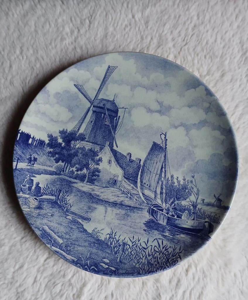 Delfts Blauw Wandbord - Molen en Zeilboot Scène, Ophalen