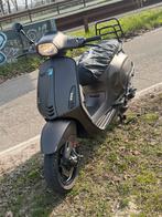 Vespa Sprint 50cc 2017 - Goed onderhouden scooter, Gebruikt, Ophalen of Verzenden, Benzine, Vespa