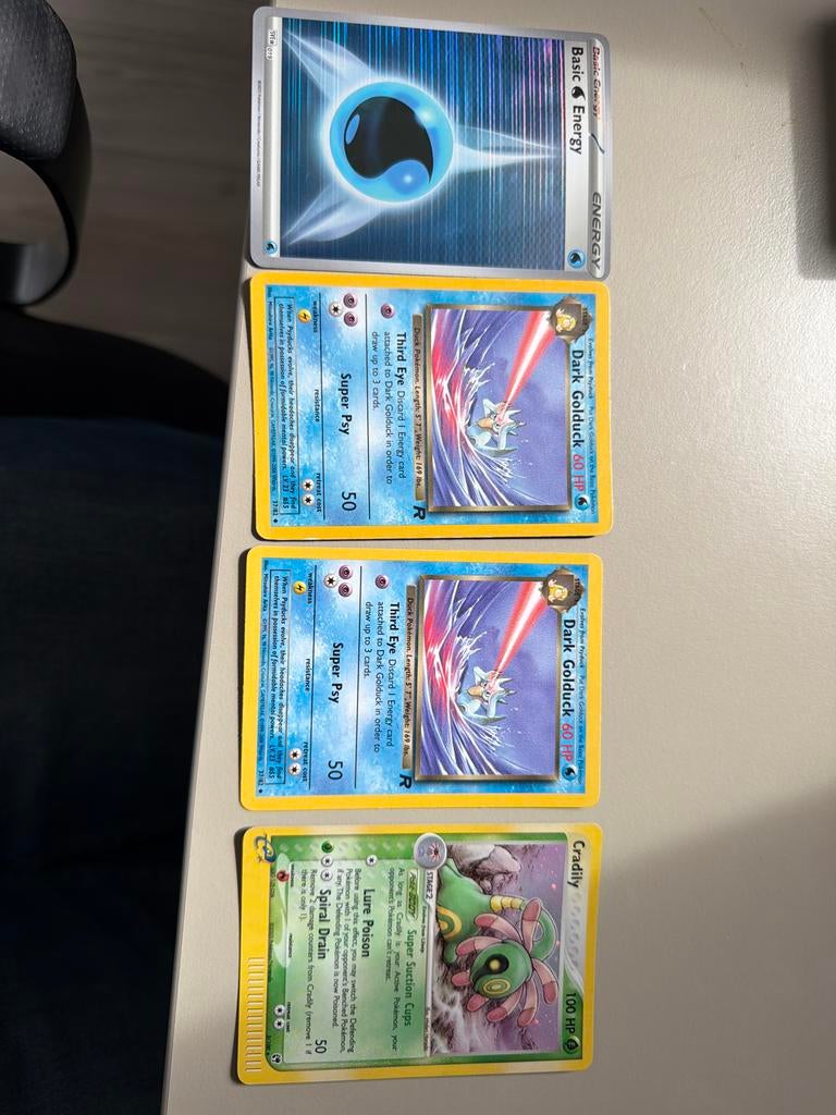 Pokémon kaarten: Dark Golduck, Cradily en energie, Ophalen of Verzenden, Gebruikt, Meerdere kaarten, Foil