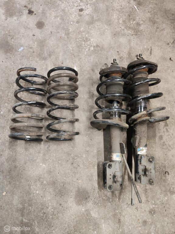 Verlagingsset Volvo V70/S60/S80 ('00-'07), Gebruikt, Ophalen of Verzenden, Volvo, Volvo