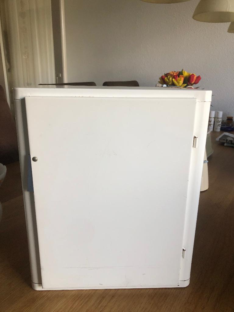 Vintage medicijnenkastje, Antiek en Kunst, Ophalen
