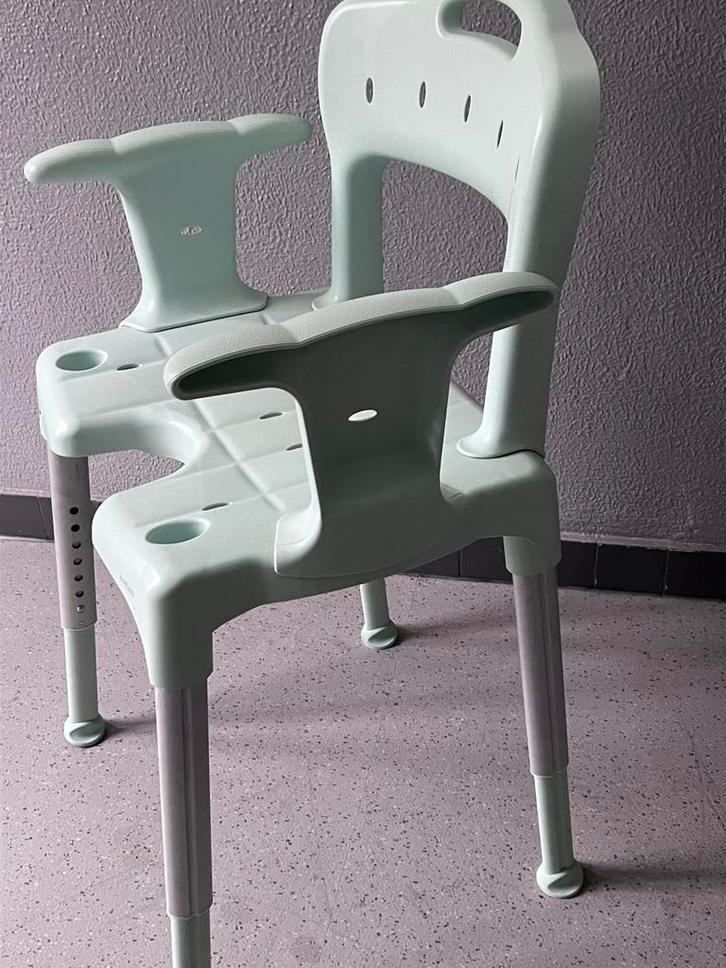 Etac Swift douchestoel, Diversen, Verpleegmiddelen, Zo goed als nieuw, Ophalen of Verzenden