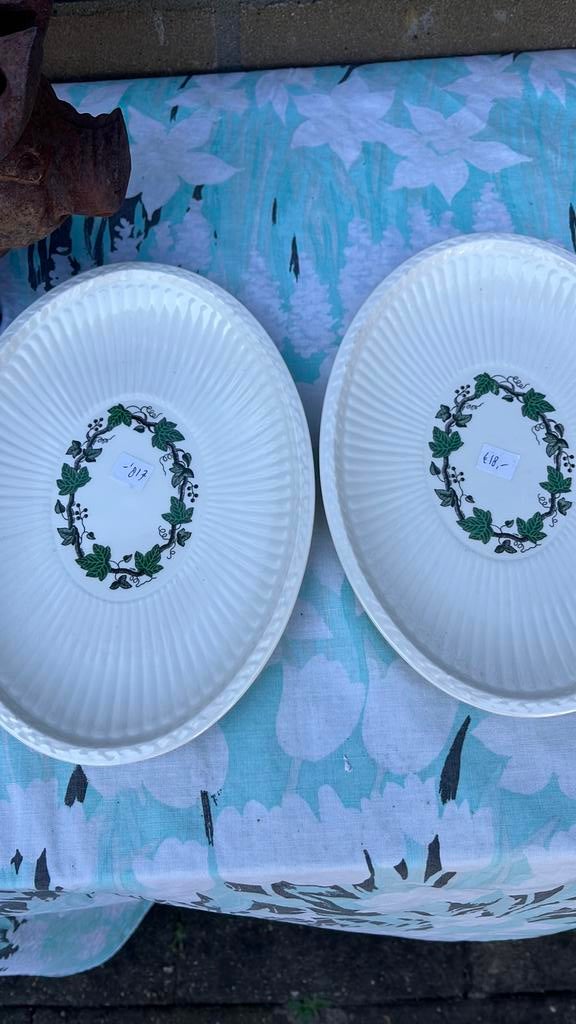 2 stradfort wedgwood schalen puntgaaf, Ophalen of Verzenden