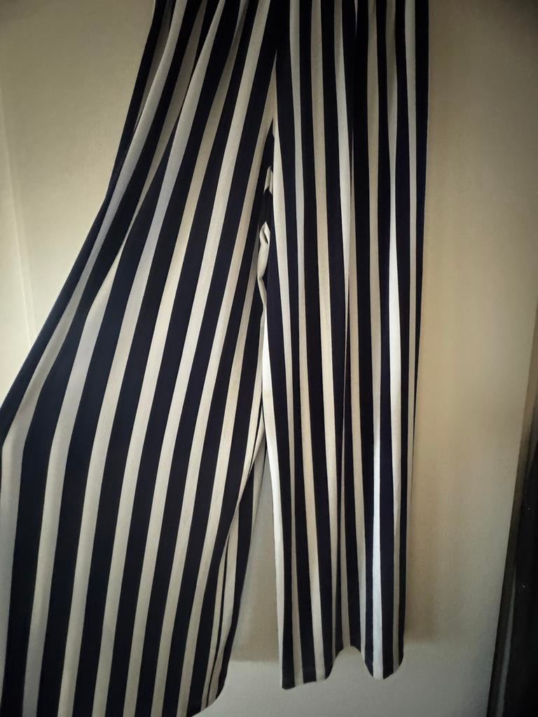 Vanilia wijde pijp broek nieuw maat 38 beige blauw, Maat 38/40 (M), Zwart, Nieuw, Ophalen of Verzenden