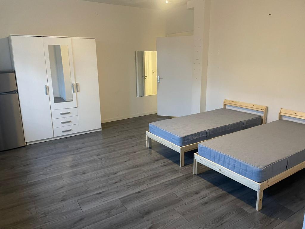VERHUURD Kamer in Heerlen voor €774,23 per maand, Huizen en Kamers, Kamers te huur, 20 tot 35 m², Heerlen