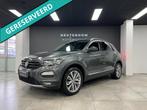 Volkswagen T-Roc 1.5 TSI Elek.koffer | Carplay | PDC | ACC |, Voorwielaandrijving, Stof, Zwart, 4 cilinders