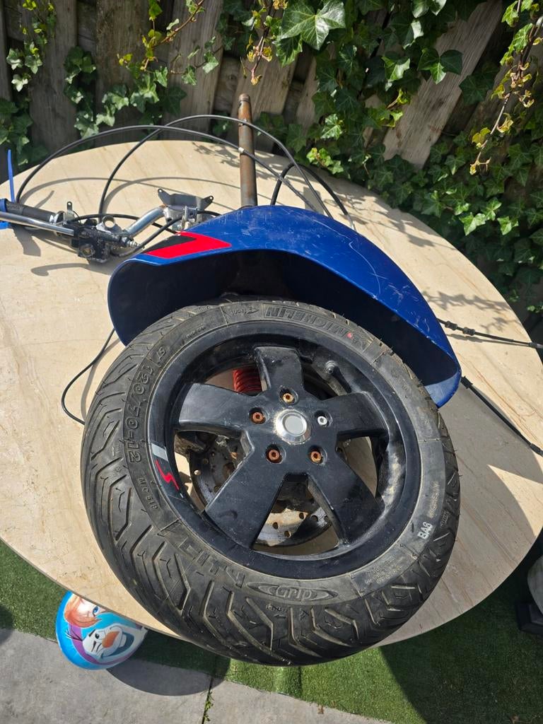 Vespa GTS 125cc voorvork met stuur, Ophalen of Verzenden