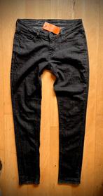 Levi’s Demi Curve Skinny zwart / grijs W28 L32, Ophalen of Verzenden, Zo goed als nieuw, Zwart, W28 - W29 (confectie 36)