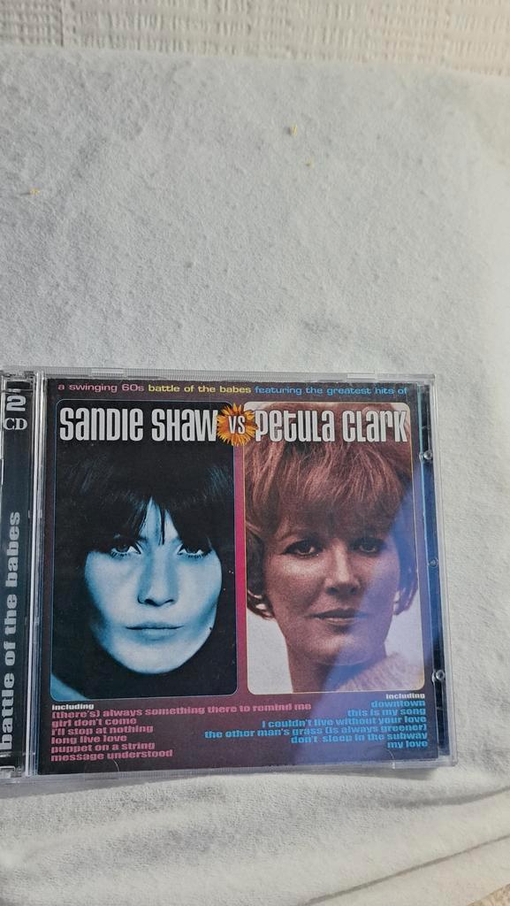 2 cd box  Sandie Shaw  vs.   Petula Clark, Cd's en Dvd's, Cd's | Pop, Zo goed als nieuw, 1960 tot 1980, Boxset, Ophalen of Verzenden