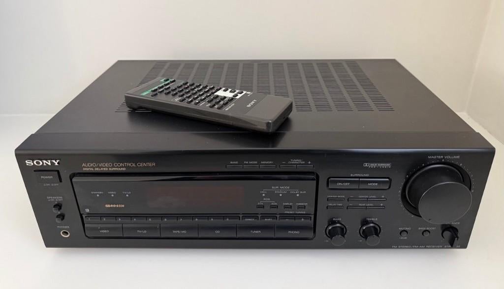 Sony STR-D565 receiver incl originele RM-U252, Overige systemen, Ophalen of Verzenden, Zo goed als nieuw, 60 tot 120 watt