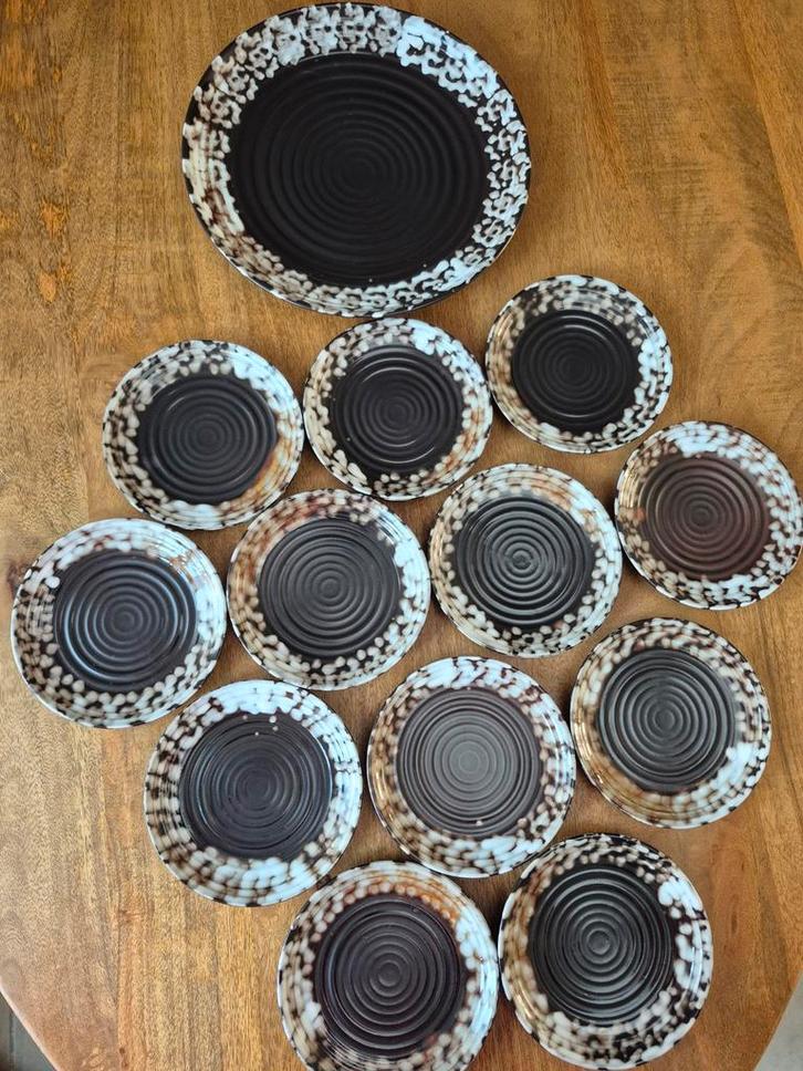 Gebaksstel 13-delig - Zwart/Wit met spikkelpatroon, Huis en Inrichting, Keuken | Servies, Zo goed als nieuw, Overige stijlen, Porselein