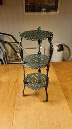 Gietijzeren plantentafeltje - 3 etages, ca. 70 cm hoog, Ophalen