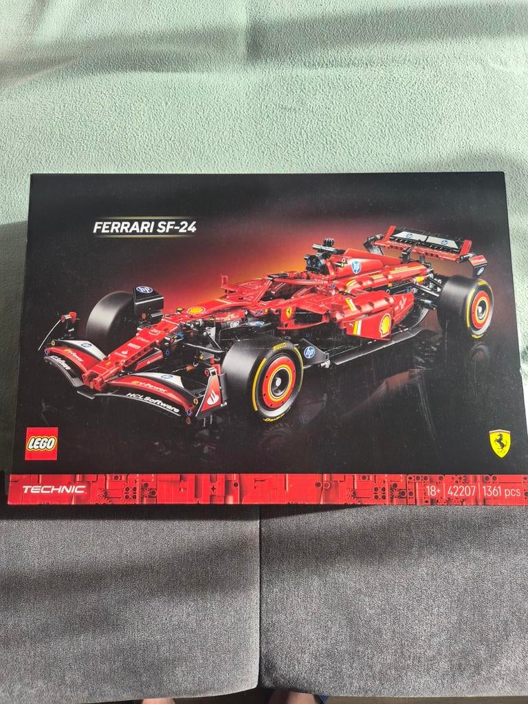 Nieuw LEGO Technic Ferrari SF-24 Formule1 Raceauto Ongeopend, Ophalen, Nieuw