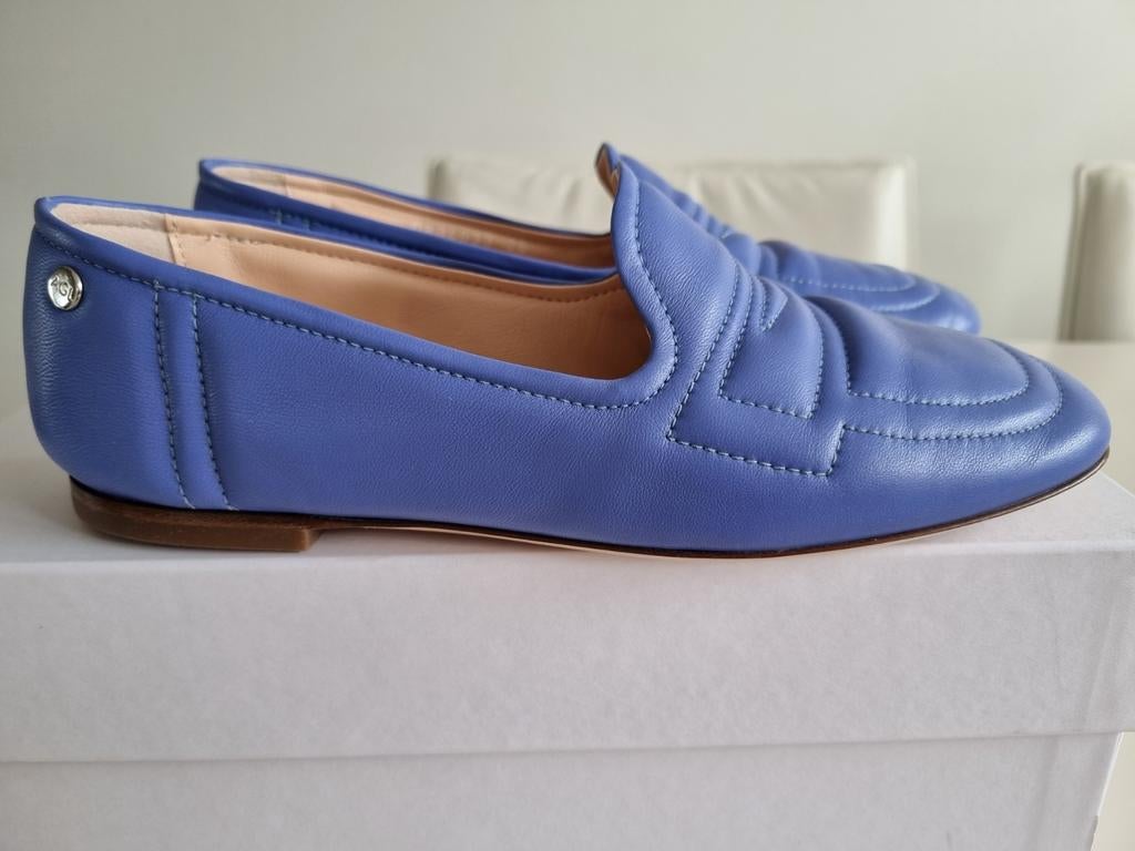 Prachtige lila schoentjes AGL. Maat 36. Zgan, leer, Overige kleuren, Instappers, AGL, Ophalen of Verzenden