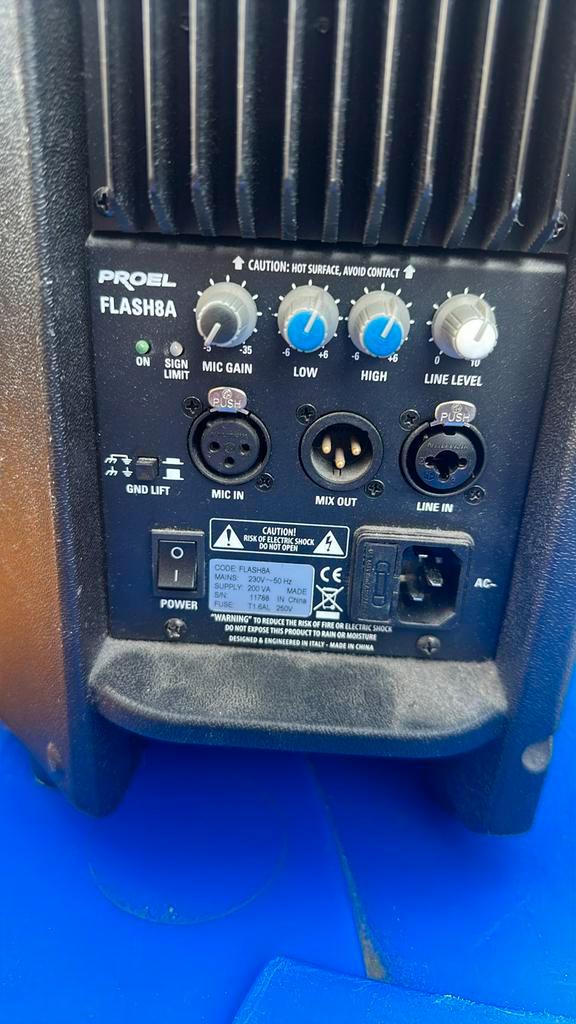 Proel FLASH8A en SW110A actieve luidsprekerset, Audio, Tv en Foto, Luidsprekers, Gebruikt, Complete surroundset, 120 watt of meer