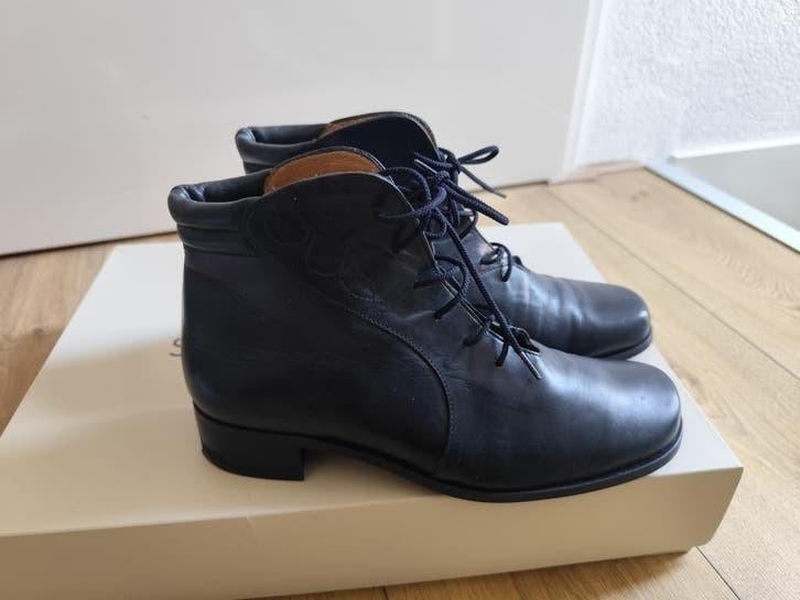 Mooie veterschoen Vabene 38.5, Kleding | Dames, Schoenen, Blauw, Lage of Enkellaarzen, Ophalen of Verzenden, Vabene