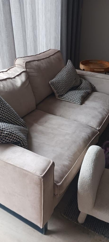 2 beige bankstellen, Gratis ophalen in Dordrecht, Ophalen of Verzenden, Gebruikt