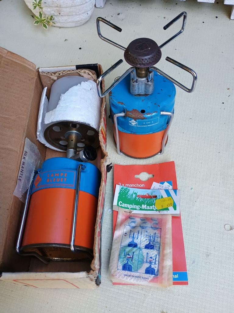 Vintage Campingaz Lamp Bleuet + kousjes, Ophalen of Verzenden, Gebruikt