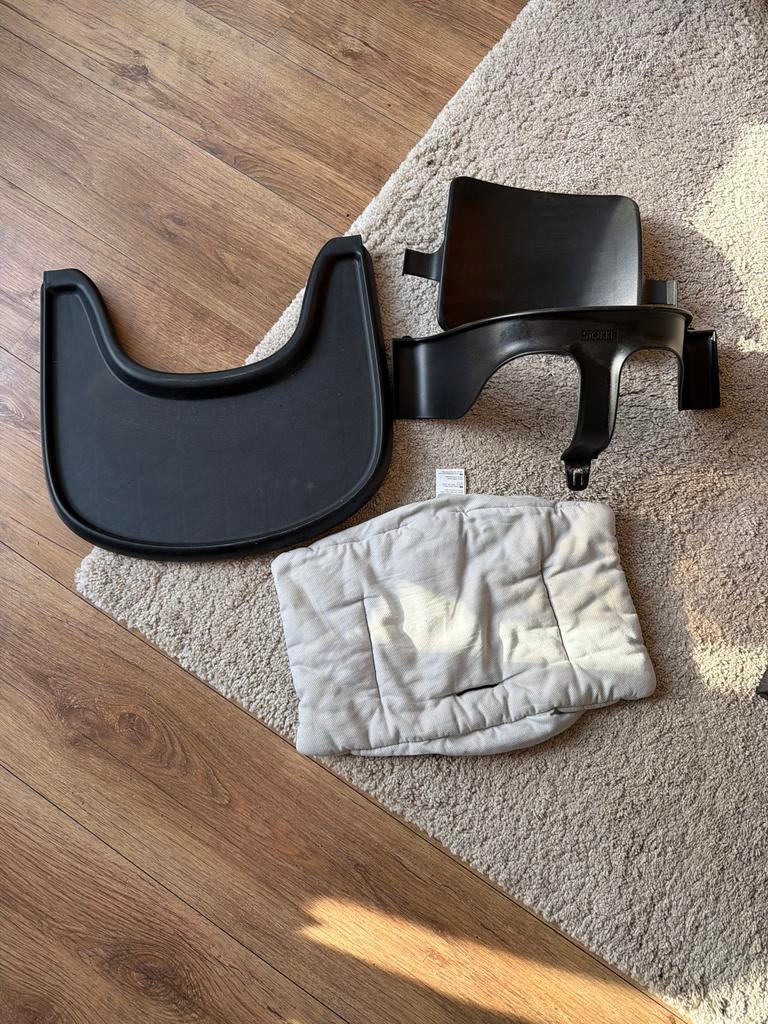 Stokke Tripp Trapp dienblad, beugel en kussen, Ophalen, Gebruikt, Meegroeistoel, Afneembaar eetblad