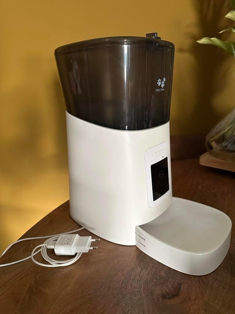 Pretty Paws Pet Feeder, Dieren en Toebehoren, Ophalen of Verzenden, Gebruikt