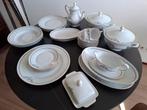 Compleet Bareuther Waldsassen Servies met Grijs Randje, Antiek en Kunst, Antiek | Servies compleet, Ophalen of Verzenden