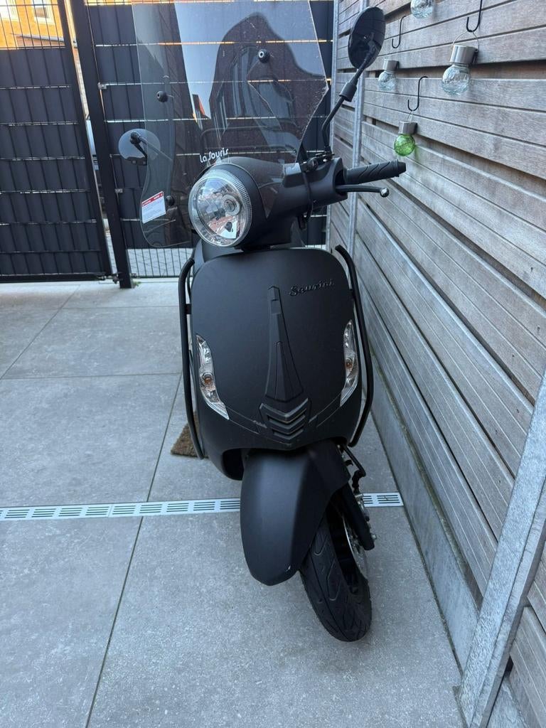 Scooter met schade - Ideaal voor onderdelen of handige Harry, Ophalen of Verzenden, Gebruikt, Overige typen, Overige merken
