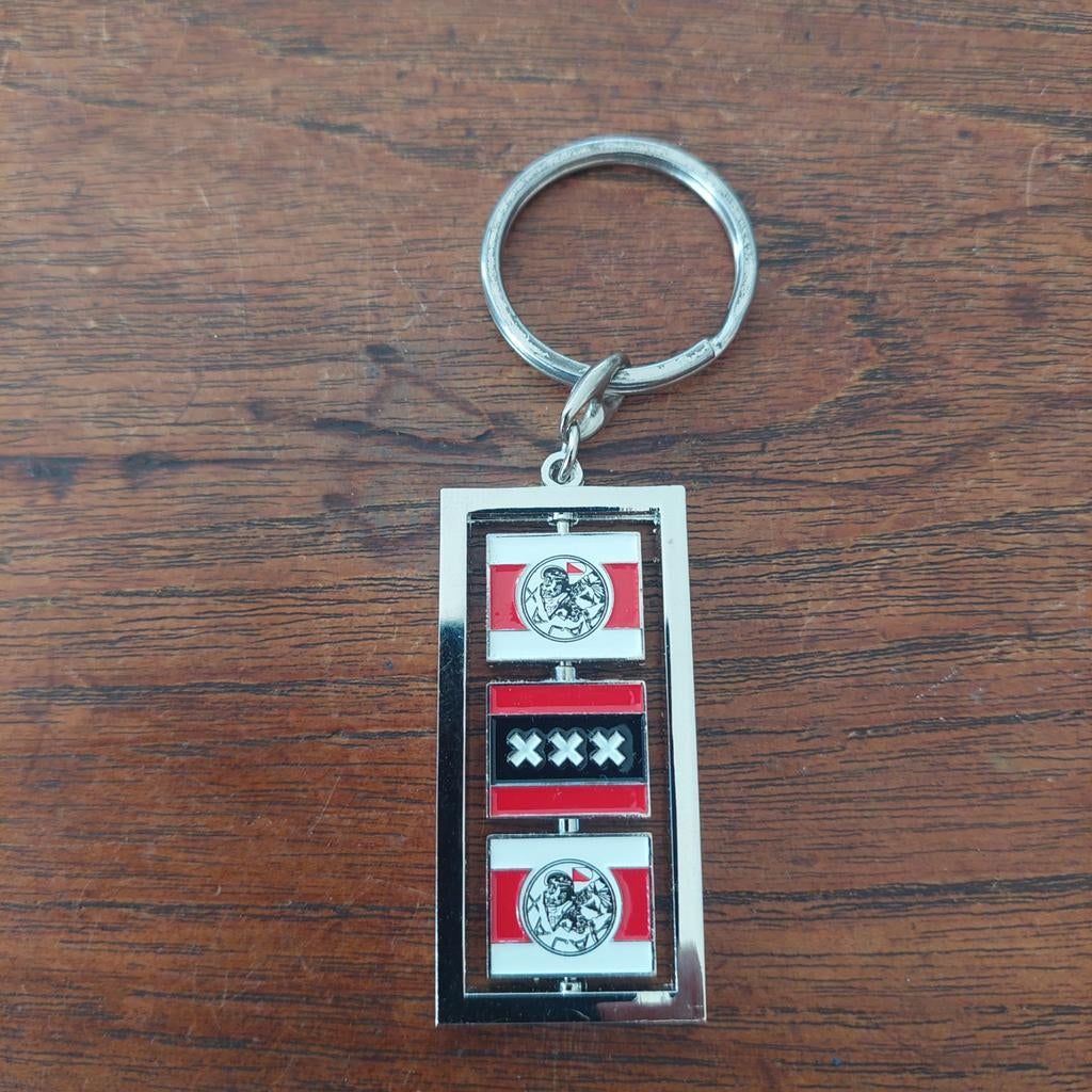 AJAX sleutelhanger, Ophalen of Verzenden, Zo goed als nieuw, Sport