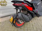 APRILIA SR GT 200 (bj 2025) 3,781 km, Scooter, Bedrijf, Onbekend, APRILIA