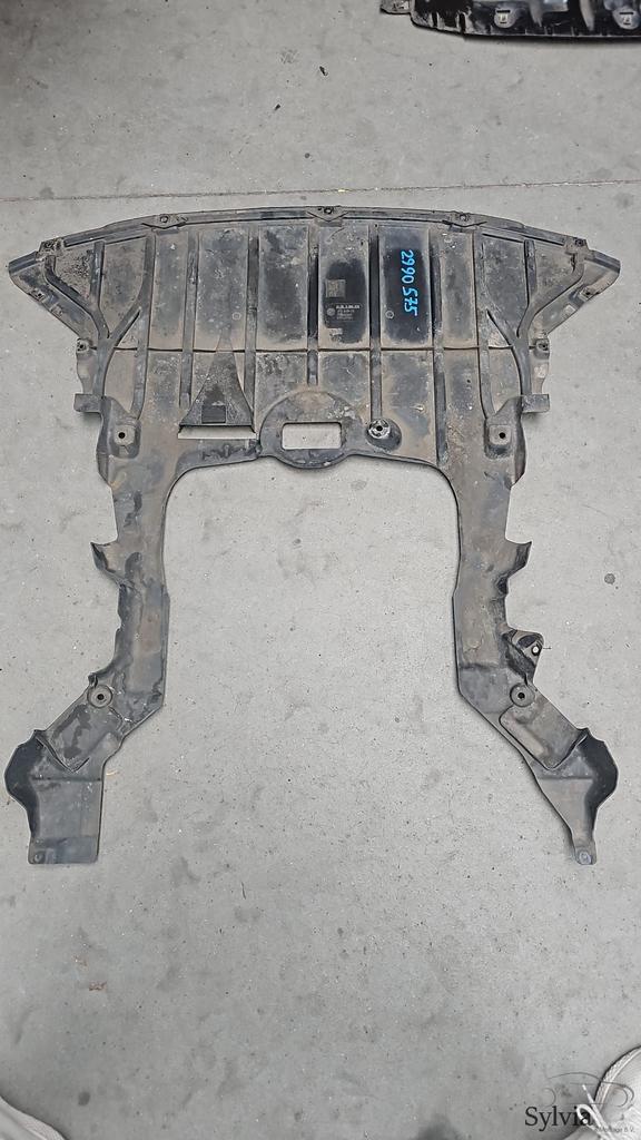 Bodemplaat onderplaat voorzijde kunstof BMW X1 E84 517529905, Auto-onderdelen, Gebruikt, -, -, Ophalen of Verzenden