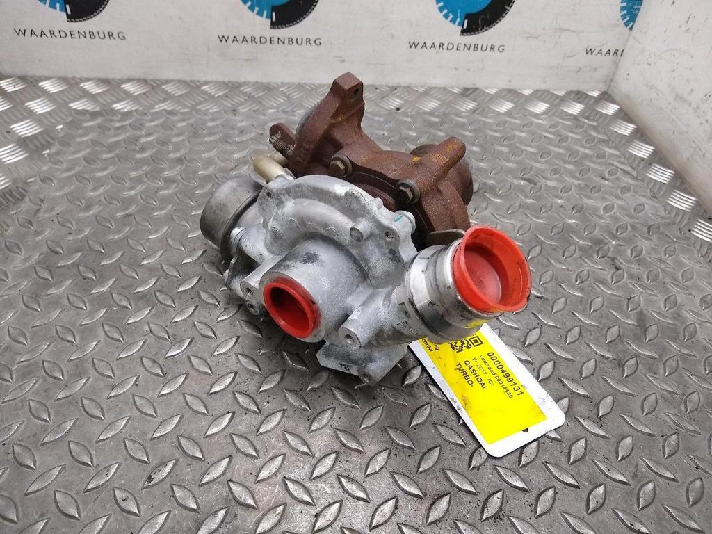 NISSAN QASHQAI TURBO 2017, Ophalen of Verzenden, Gebruikt, Stiba lid