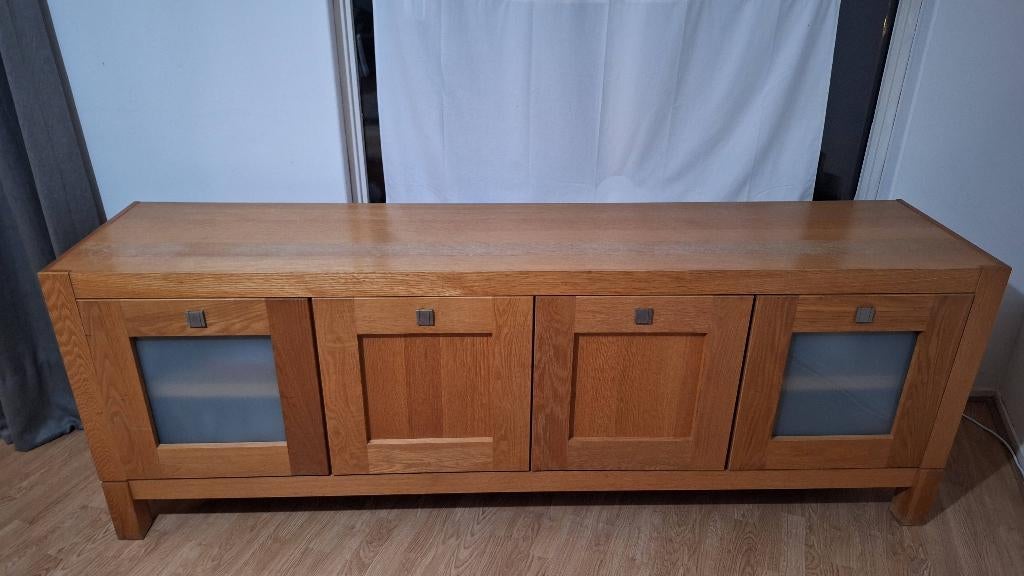 Modern eikenhouten dressoir, stijlvol en ruim, Huis en Inrichting, Kasten | Dressoirs, Gebruikt, Eikenhout, 200 cm of meer, 25 tot 50 cm