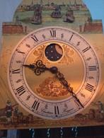 Uniek Christiaan Huygens wandklokje met scheepjesmechaniek, Ophalen of Verzenden