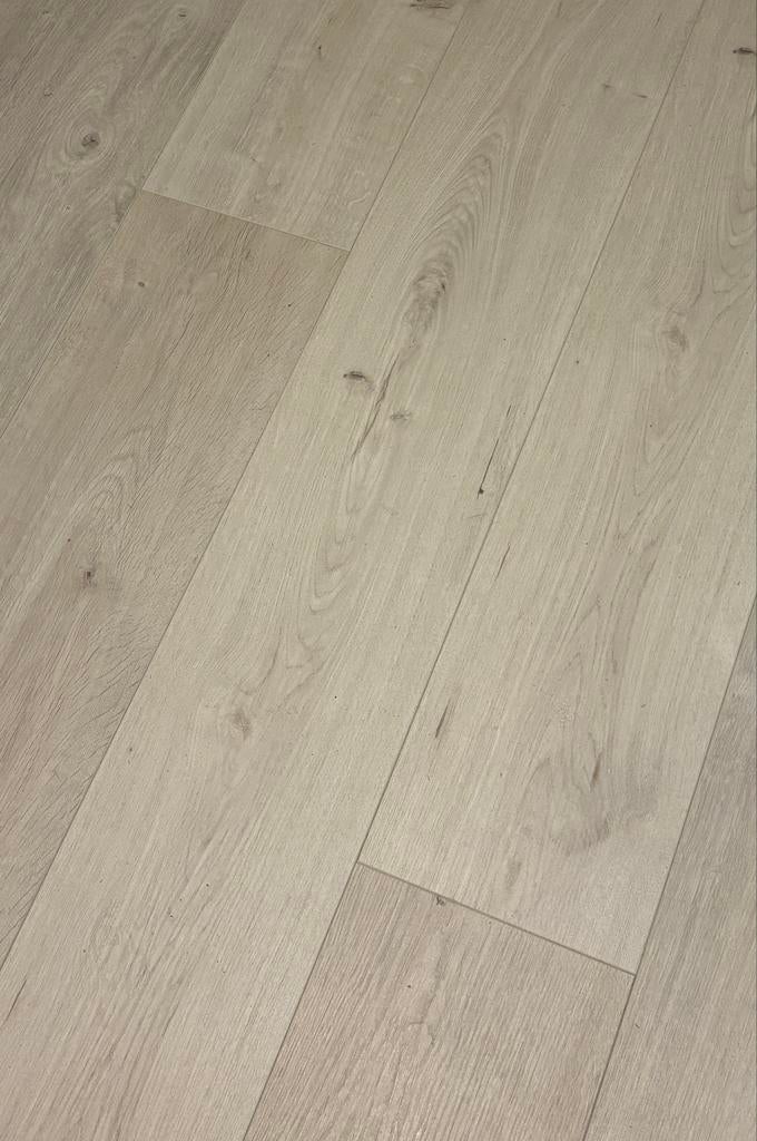 IKEA Golv Laminaat Wit Eiken - 2 Pakken, Doe-het-zelf en Verbouw, Vloerdelen en Plavuizen, Ophalen, Nieuw, Minder dan 5 m², 10 tot 30 cm