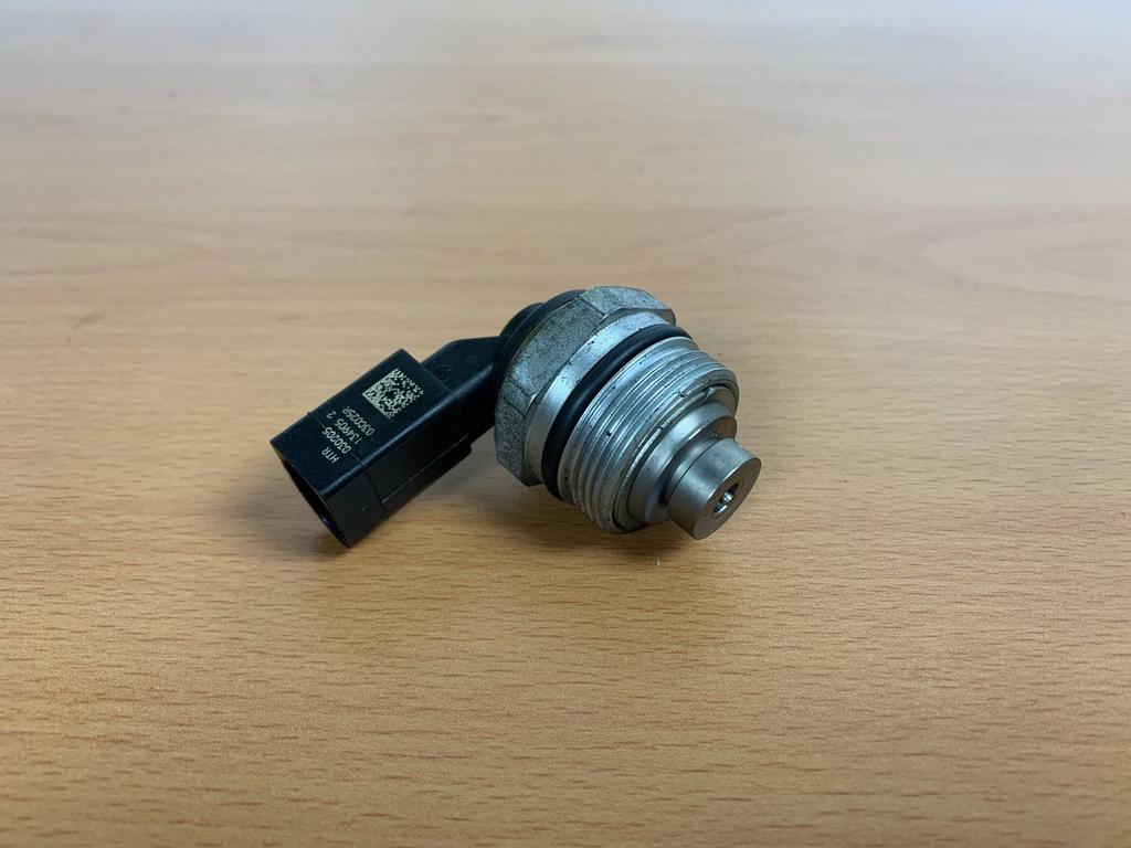 sensor hogedrukpomp 1.6 FSI 03C127025R golf touran audi A3, Gebruikt, -, -, Ophalen of Verzenden