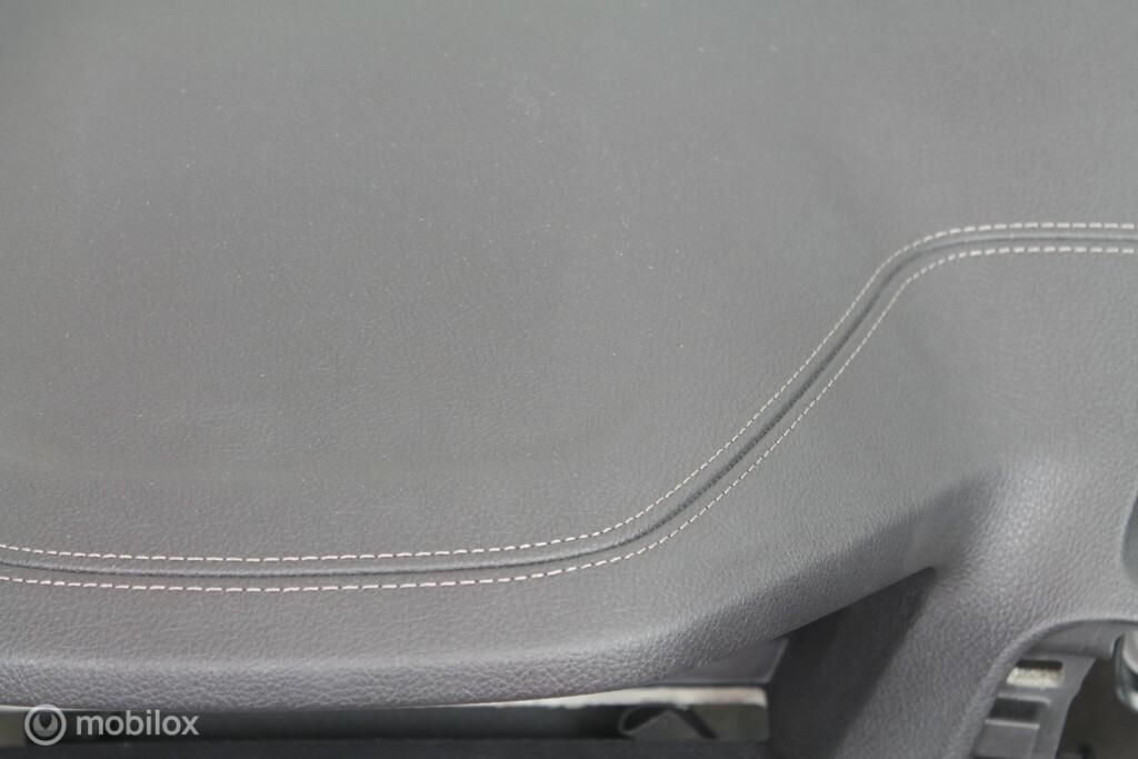 Dashboard M stiksels BMW 1 serie F20 F21 facelift 2011-2019, Auto-onderdelen, Dashboard en Schakelaars, Gebruikt, Ophalen of Verzenden