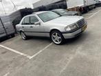 Mercedes-Benz Mercedes 1996 Grijs, 1575 kg, 1799 cc, 122 pk, Sedan