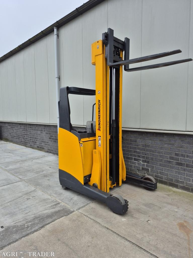 Jungheinrich ETV 114 triplex sideshift 7.120 mm bj 2007, -, Reachtruck, Jungheinrich, Niet opgegeven