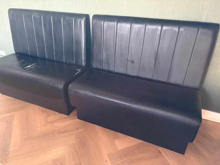 Gratis ophalen 2 zwarte horeca bankjes, Huis en Inrichting, Tafels | Eettafels, Gebruikt, 50 tot 100 cm, 200 cm of meer, Vijf personen of meer