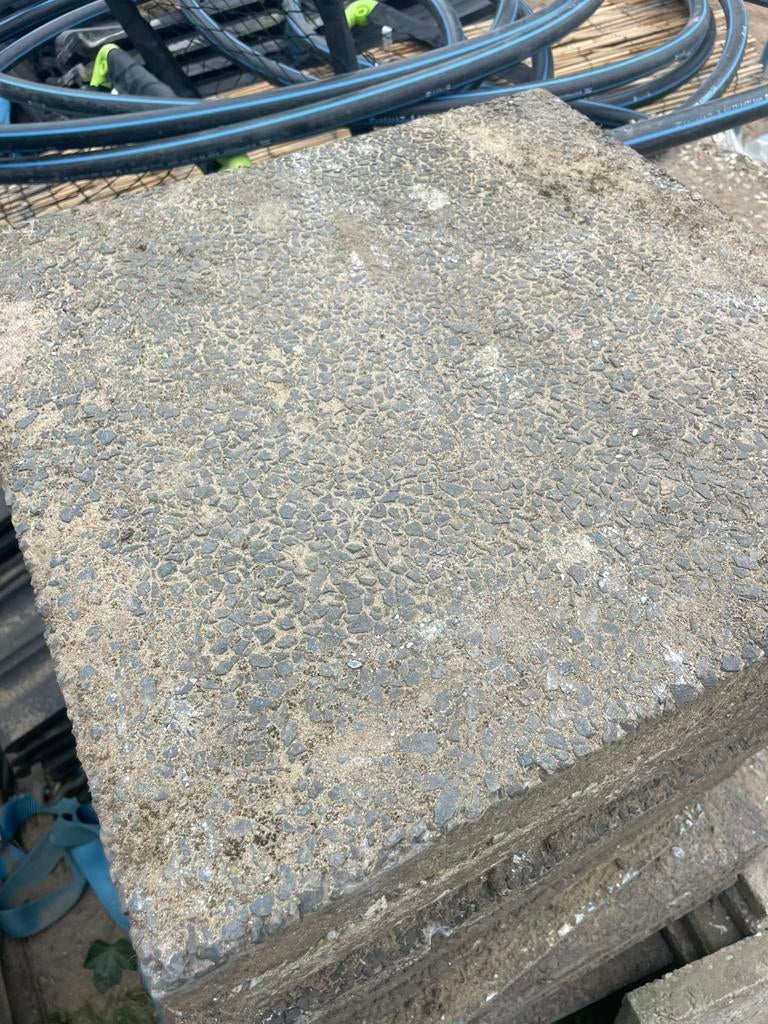 Betonnen grindtegel, Ophalen, Zo goed als nieuw, Beton, Overige typen